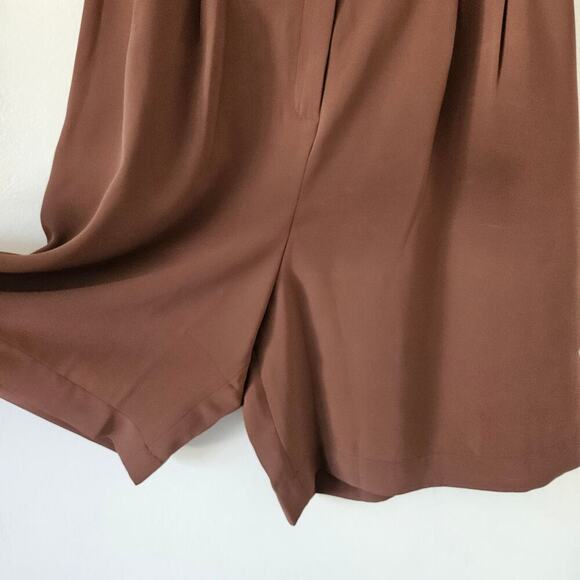 NEW Simple Retro Daiki Chiffon Straight Shorts M Brown Knee Lengths NWT - Picture 4 of 8